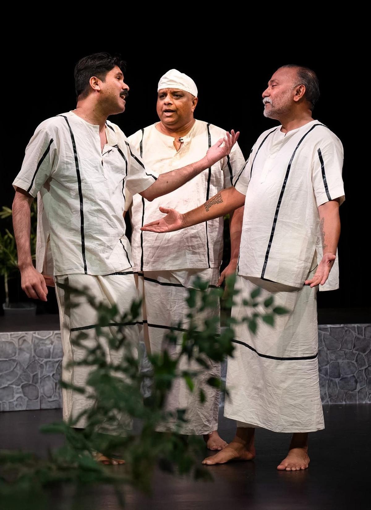 A scene from the play Mathilukalkkappuram